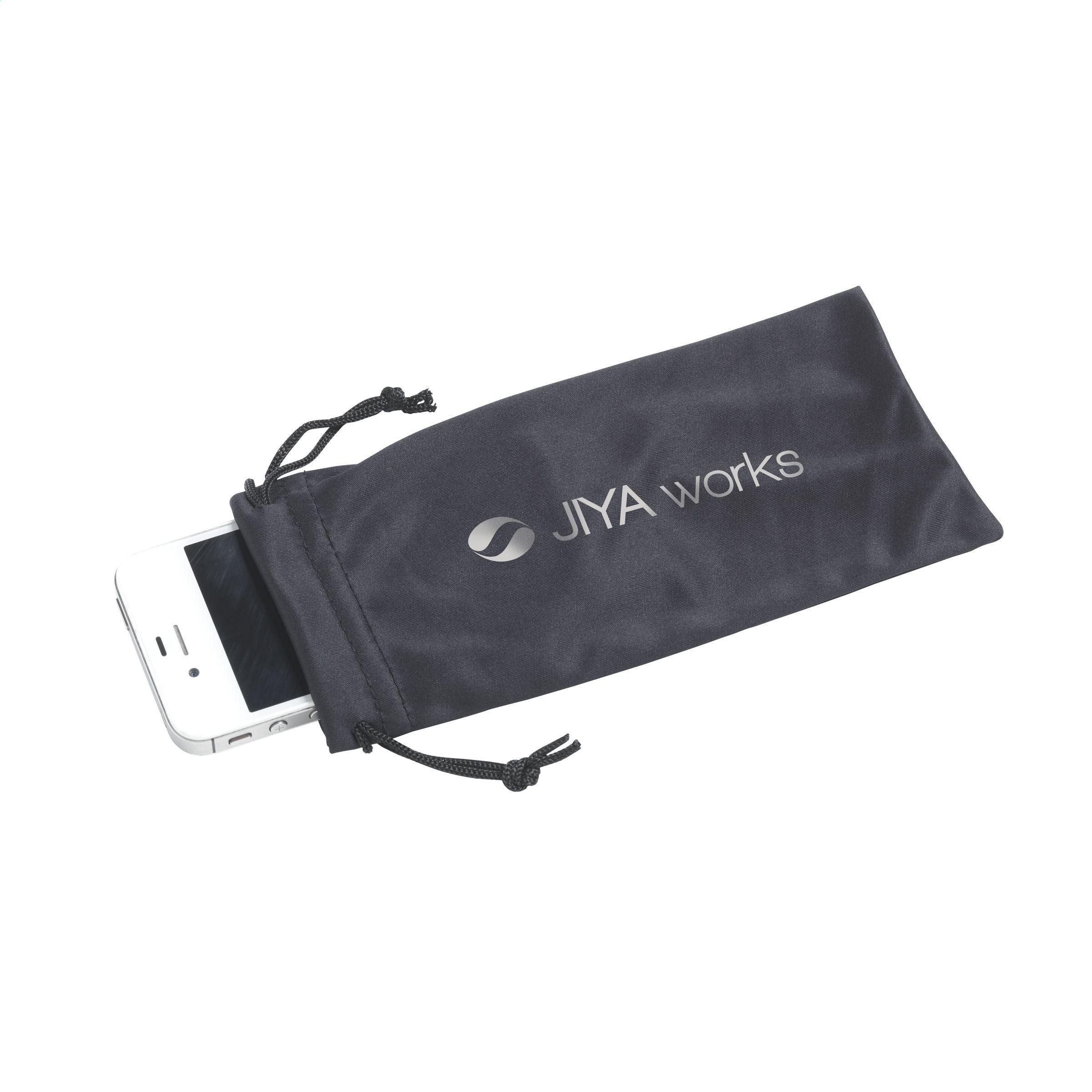 Smartpouch Pouch