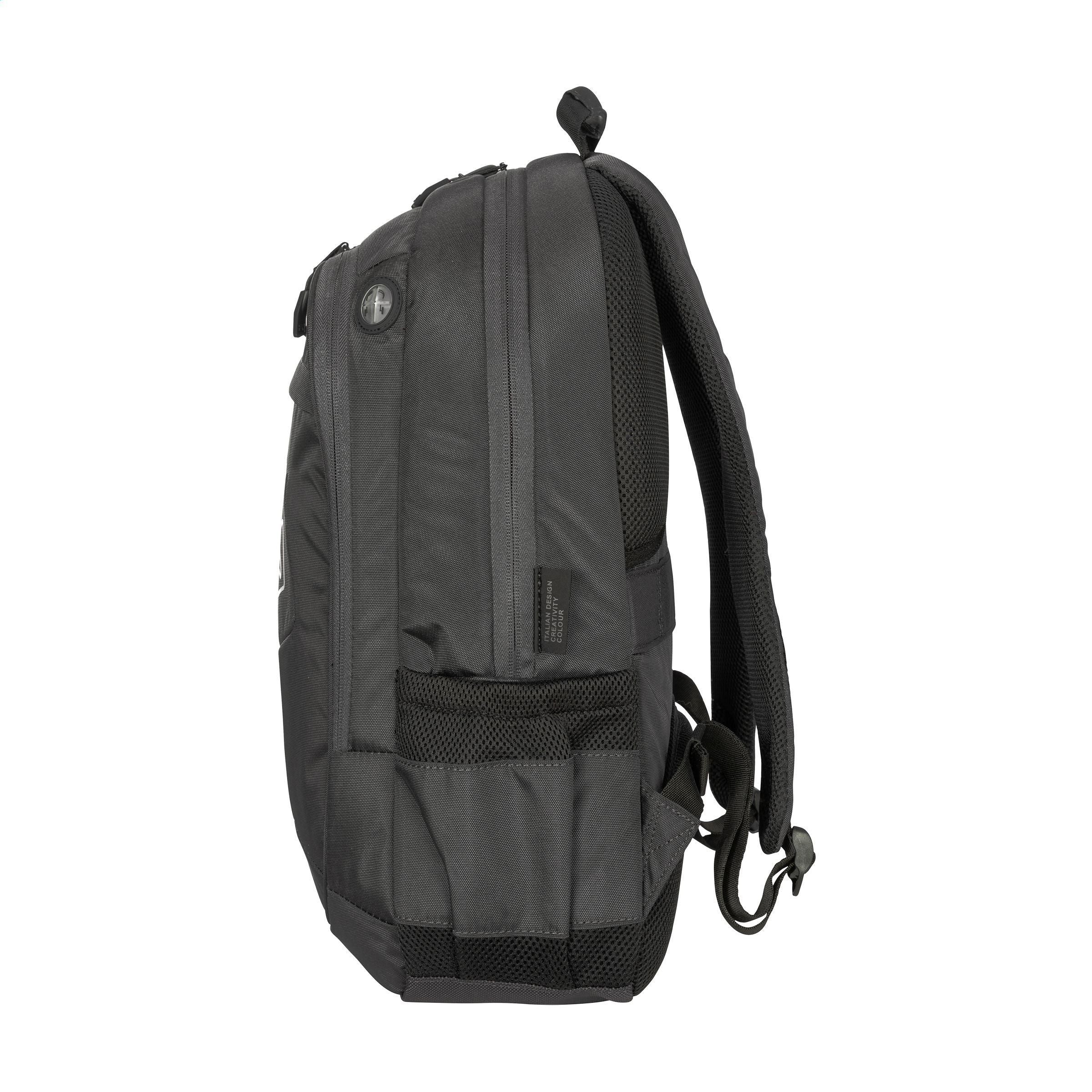 Tucano Lato Backpack 17 Inch