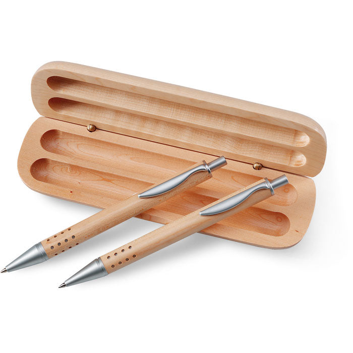 Pen gift set in wooden box