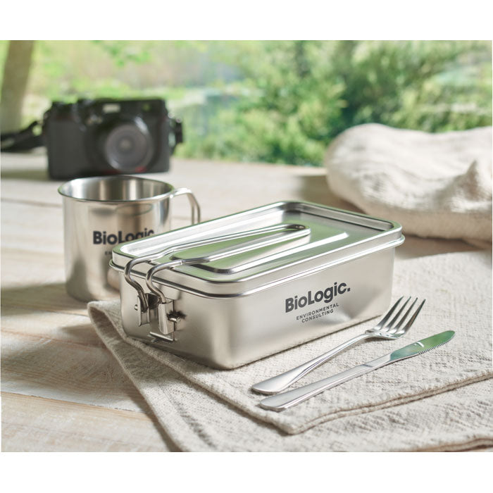 Stainless steel lunch box