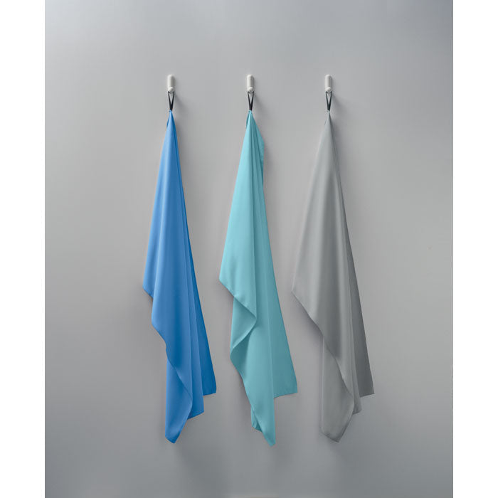 Double sided microfibre towel