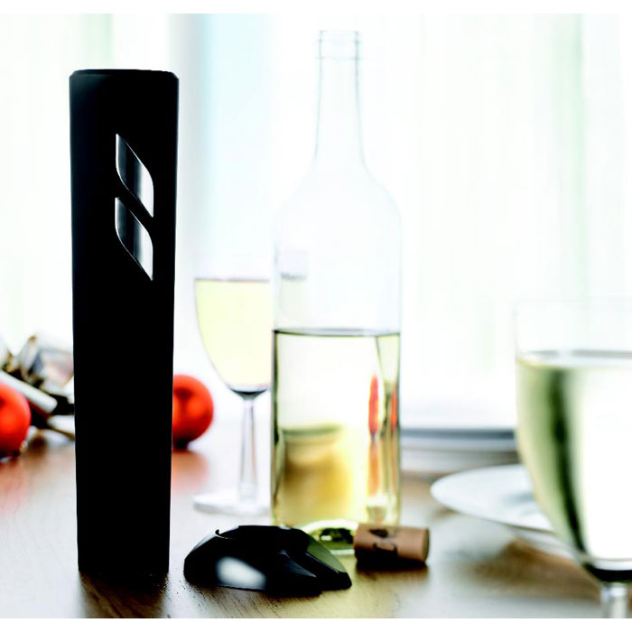 Electric bottle opener