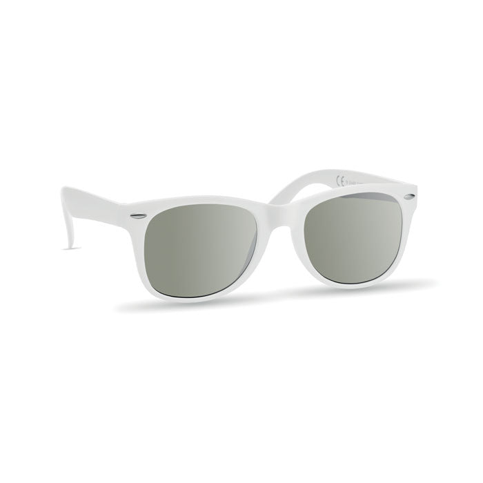 Sunglasses with UV protection