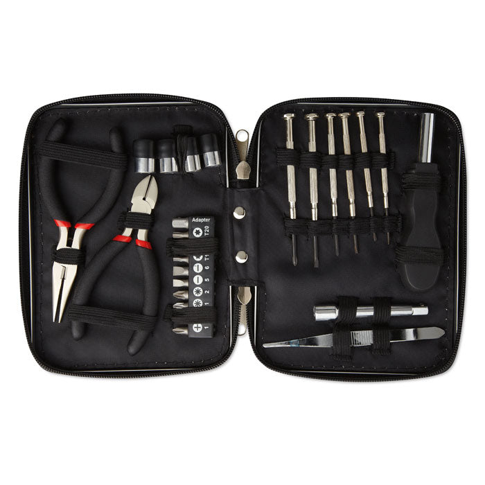 26 pcs tool in aluminium case