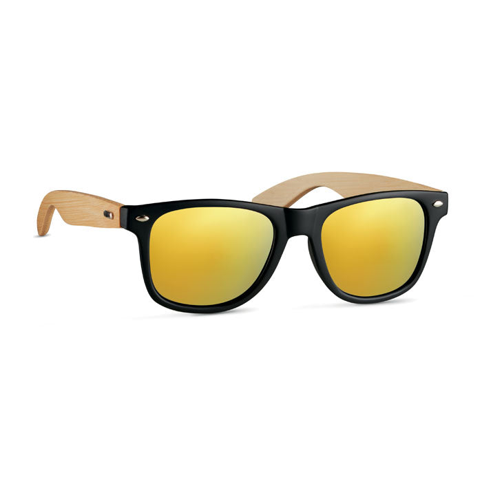 Sunglasses with bamboo arms